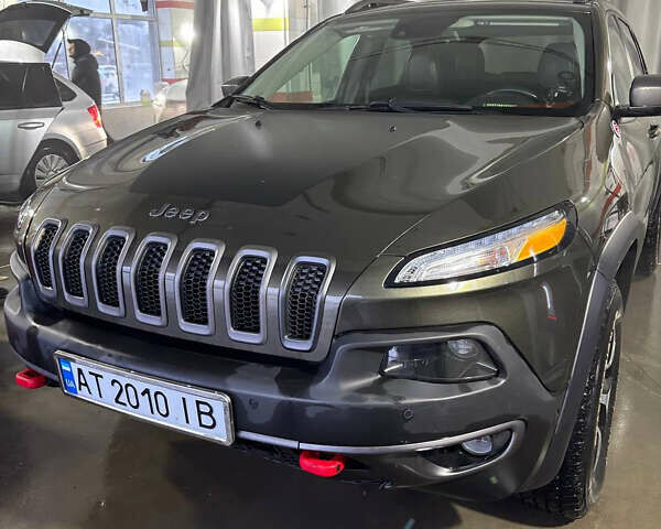Зелений Джип Cherokee, об'ємом двигуна 3.24 л та пробігом 159 тис. км за 13000 $, фото 1 на Automoto.ua