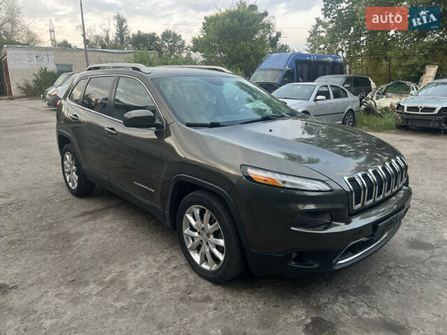 Джип Чероки 2014 в Каневе на Automoto.ua Зеленый Джип Чероки, объемом двигателя 2.36 л и пробегом 143 тыс. км за 13400 $, фото 1 на Automoto.ua