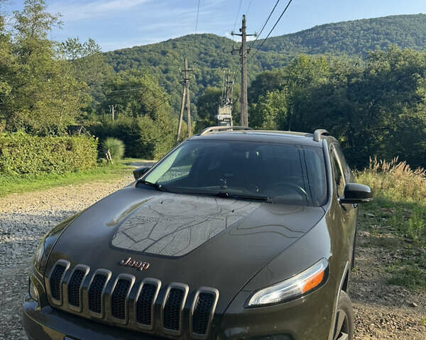 Зелений Джип Cherokee, об'ємом двигуна 2.36 л та пробігом 148 тис. км за 13500 $, фото 1 на Automoto.ua