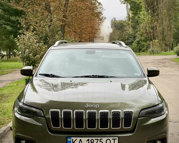 Джип Чероки 2018 в Киеве на Automoto.ua Зеленый Джип Чероки, объемом двигателя 2.36 л и пробегом 133 тыс. км за 19000 $, фото 1 на Automoto.ua