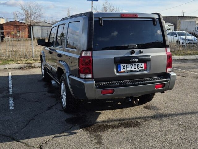 Сірий Джип Коммандер, об'ємом двигуна 3 л та пробігом 344 тис. км за 5400 $, фото 1 на Automoto.ua