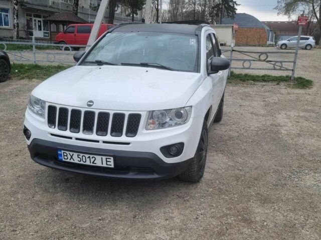 Белый Джип Компас, объемом двигателя 2.1 л и пробегом 163 тыс. км за 5000 $, фото 1 на Automoto.ua