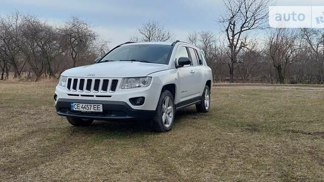 Белый Джип Компас, объемом двигателя 2.14 л и пробегом 150 тыс. км за 11900 $, фото 1 на Automoto.ua