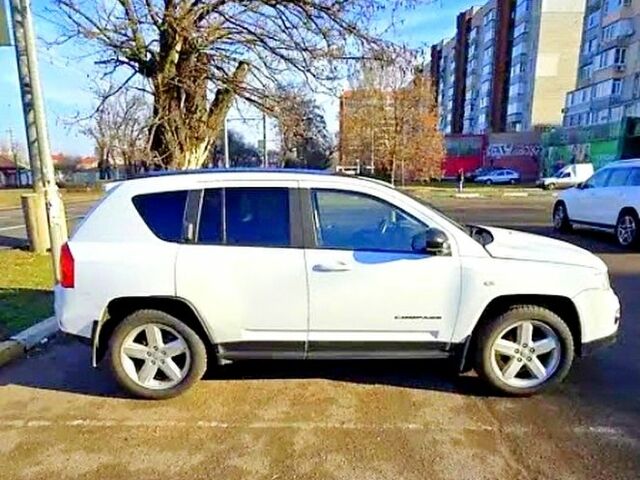 Білий Джип Compass, об'ємом двигуна 2.1 л та пробігом 169 тис. км за 11200 $, фото 1 на Automoto.ua