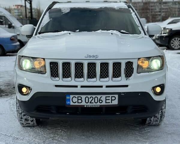 Білий Джип Compass, об'ємом двигуна 2.36 л та пробігом 254 тис. км за 9500 $, фото 1 на Automoto.ua