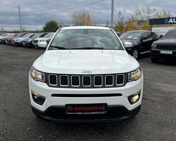 Джип Компас 2015 в Буче на Automoto.ua Белый Джип Компас, объемом двигателя 2.4 л и пробегом 46 тыс. км за 15500 $, фото 1 на Automoto.ua