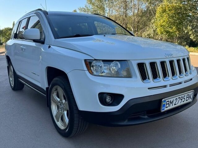 Білий Джип Compass, об'ємом двигуна 2.43 л та пробігом 216 тис. км за 10700 $, фото 1 на Automoto.ua