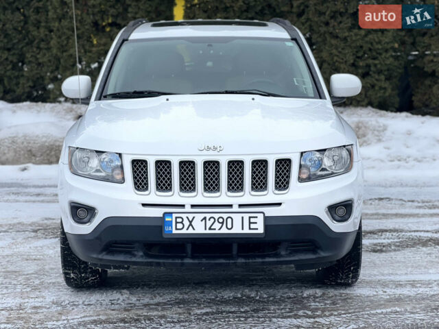 Белый Джип Компас, объемом двигателя 2.36 л и пробегом 152 тыс. км за 10900 $, фото 1 на Automoto.ua