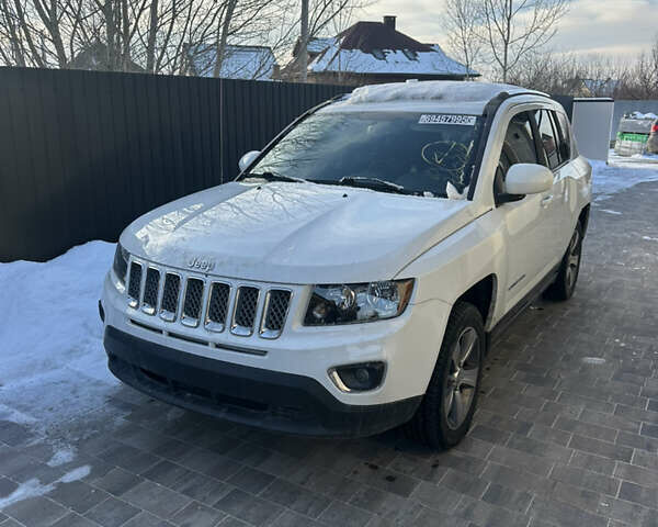 Білий Джип Compass, об'ємом двигуна 2 л та пробігом 162 тис. км за 7700 $, фото 1 на Automoto.ua