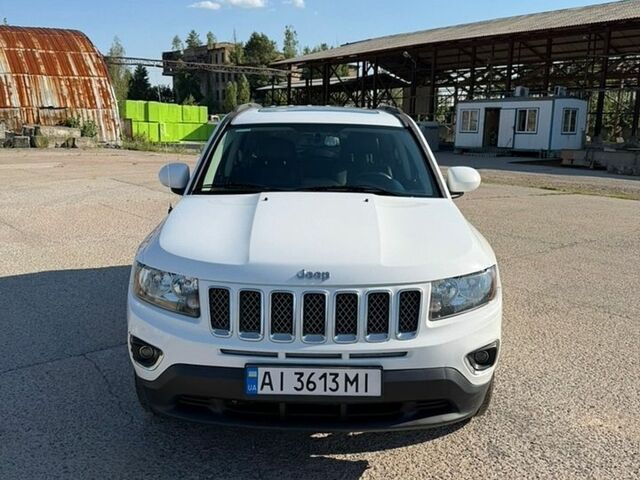 Белый Джип Компас, объемом двигателя 2.36 л и пробегом 90 тыс. км за 9700 $, фото 1 на Automoto.ua