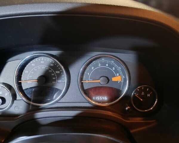 Белый Джип Компас, объемом двигателя 2 л и пробегом 115 тыс. км за 13000 $, фото 1 на Automoto.ua