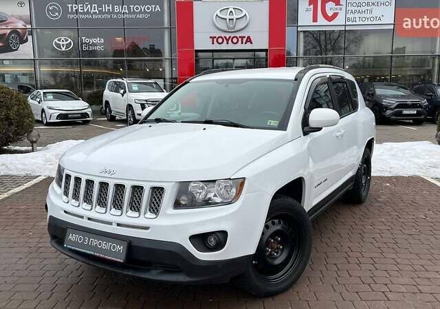 Белый Джип Компас, объемом двигателя 2.36 л и пробегом 212 тыс. км за 11500 $, фото 1 на Automoto.ua