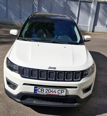 Белый Джип Компас, объемом двигателя 2.4 л и пробегом 75 тыс. км за 16000 $, фото 1 на Automoto.ua