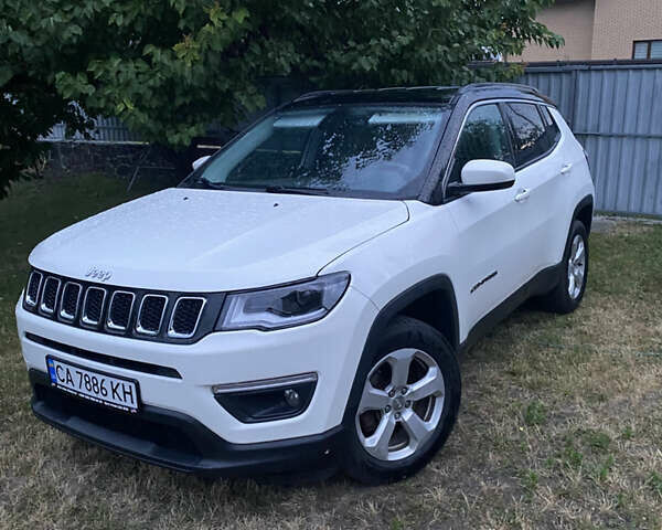 Білий Джип Compass, об'ємом двигуна 2.36 л та пробігом 154 тис. км за 16200 $, фото 1 на Automoto.ua