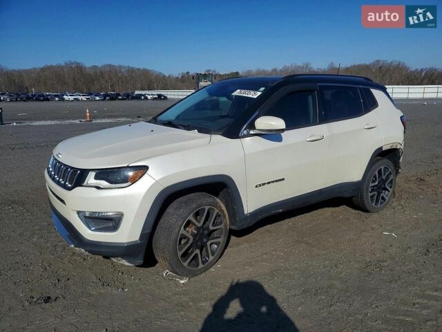 Білий Джип Compass, об'ємом двигуна 2.36 л та пробігом 77 тис. км за 2000 $, фото 1 на Automoto.ua