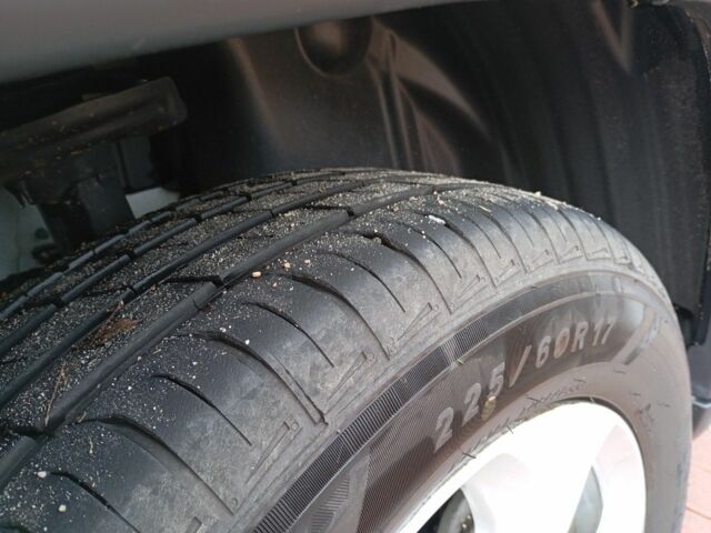 Белый Джип Компас, объемом двигателя 2.4 л и пробегом 163 тыс. км за 14900 $, фото 1 на Automoto.ua