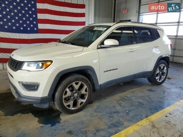 Білий Джип Compass, об'ємом двигуна 2.36 л та пробігом 128 тис. км за 1500 $, фото 1 на Automoto.ua