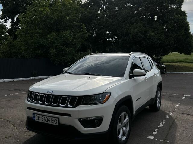 Білий Джип Compass, об'ємом двигуна 2.4 л та пробігом 44 тис. км за 18000 $, фото 1 на Automoto.ua