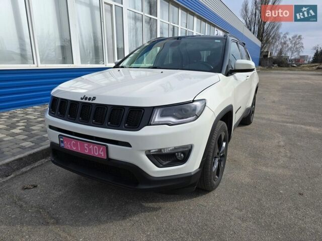 Білий Джип Compass, об'ємом двигуна 2.4 л та пробігом 169 тис. км за 17500 $, фото 1 на Automoto.ua