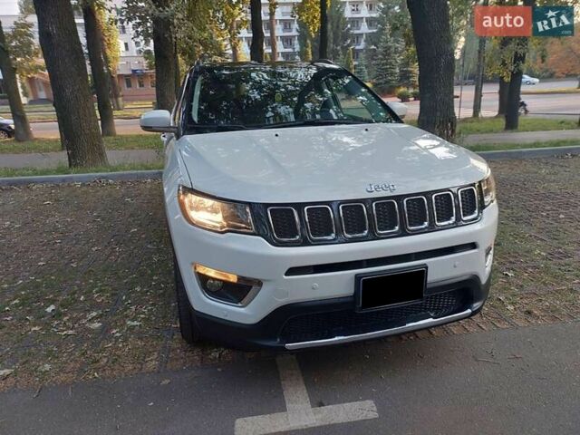 Белый Джип Компас, объемом двигателя 2.36 л и пробегом 77 тыс. км за 12200 $, фото 1 на Automoto.ua
