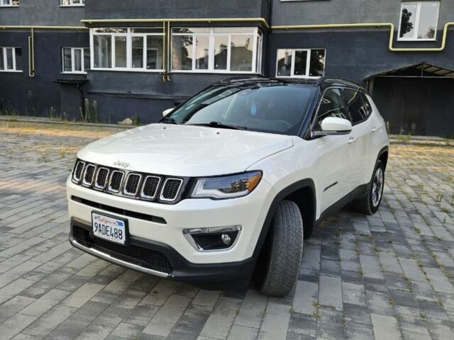 Білий Джип Compass, об'ємом двигуна 2.4 л та пробігом 143 тис. км за 16512 $, фото 1 на Automoto.ua