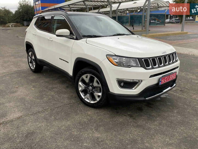 Белый Джип Компас, объемом двигателя 2.36 л и пробегом 105 тыс. км за 14500 $, фото 1 на Automoto.ua
