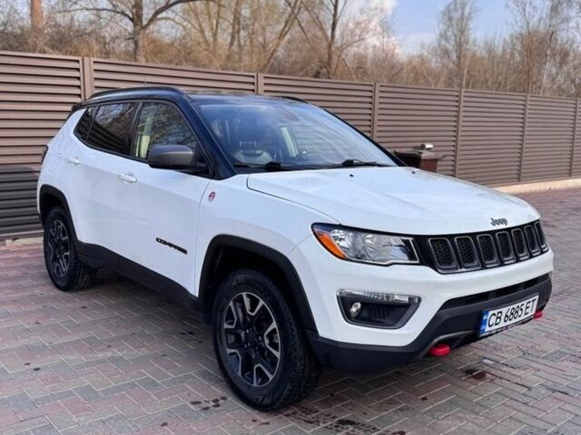 Белый Джип Компас, объемом двигателя 2.36 л и пробегом 182 тыс. км за 15700 $, фото 1 на Automoto.ua
