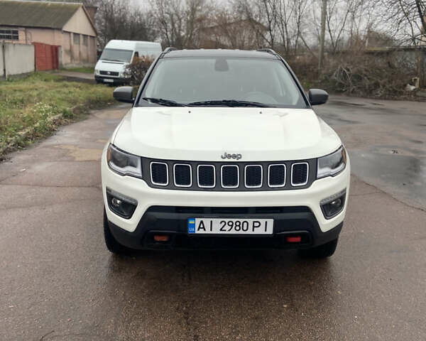 Белый Джип Компас, объемом двигателя 2.36 л и пробегом 102 тыс. км за 13300 $, фото 1 на Automoto.ua