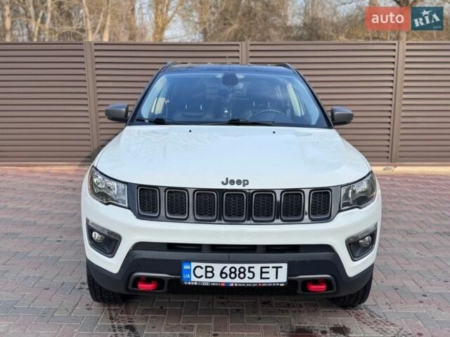 Белый Джип Компас, объемом двигателя 2.36 л и пробегом 182 тыс. км за 15700 $, фото 1 на Automoto.ua