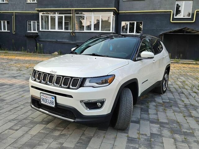 Білий Джип Compass, об'ємом двигуна 2.4 л та пробігом 143 тис. км за 16499 $, фото 1 на Automoto.ua