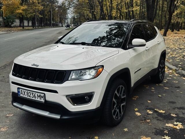 Джип Компас 2018 в Харькове на Automoto.ua Белый Джип Компас, объемом двигателя 2.4 л и пробегом 153 тыс. км за 15500 $, фото 1 на Automoto.ua