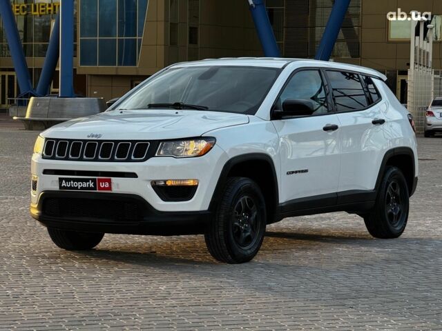 Білий Джип Compass, об'ємом двигуна 2.4 л та пробігом 152 тис. км за 15490 $, фото 1 на Automoto.ua