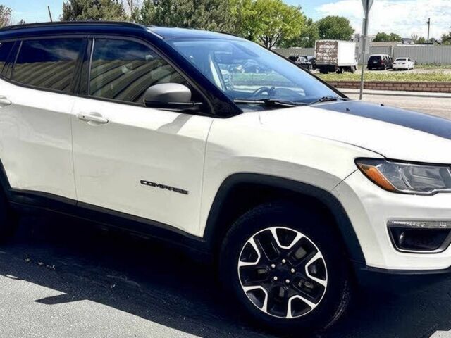 Білий Джип Compass, об'ємом двигуна 2.4 л та пробігом 36 тис. км за 12000 $, фото 1 на Automoto.ua