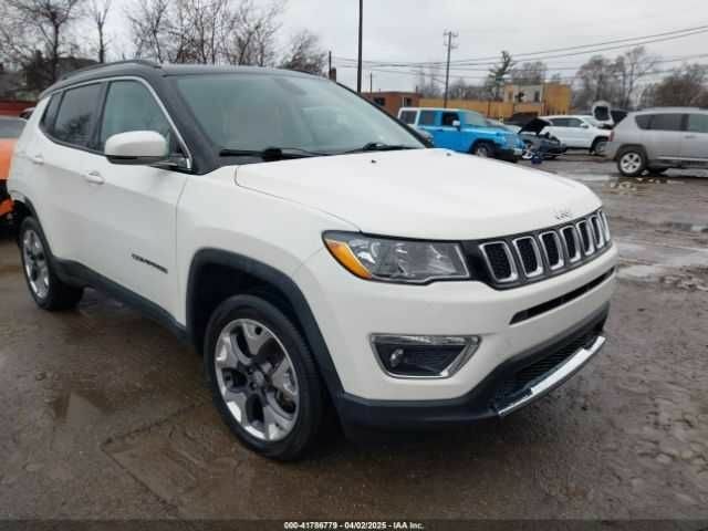 Білий Джип Compass, об'ємом двигуна 2.4 л та пробігом 32 тис. км за 2950 $, фото 1 на Automoto.ua