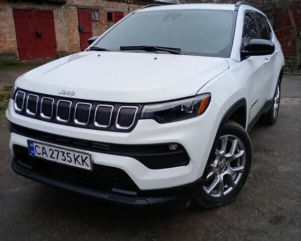 Белый Джип Компас, объемом двигателя 2.4 л и пробегом 20 тыс. км за 19999 $, фото 1 на Automoto.ua