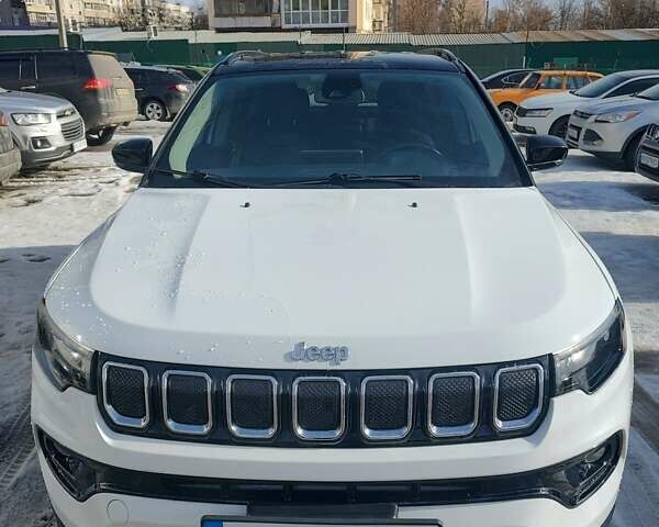 Білий Джип Compass, об'ємом двигуна 2.36 л та пробігом 44 тис. км за 23500 $, фото 1 на Automoto.ua