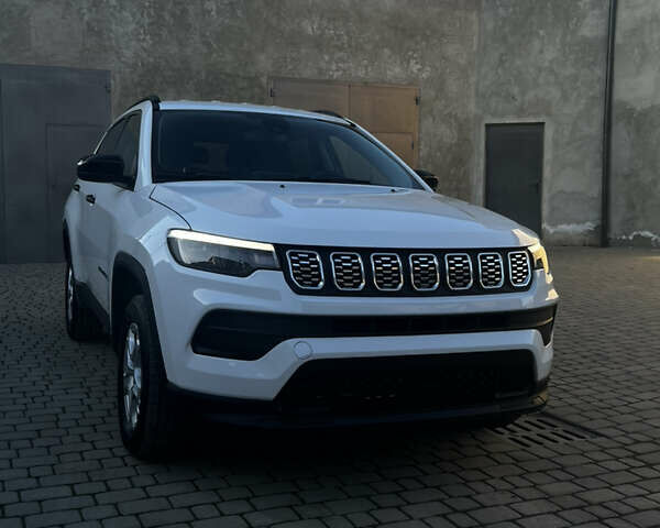 Білий Джип Compass, об'ємом двигуна 2.36 л та пробігом 89 тис. км за 18300 $, фото 1 на Automoto.ua
