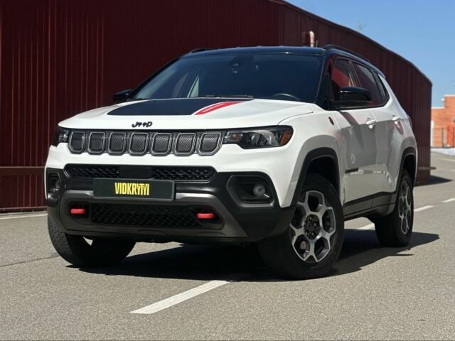 Білий Джип Compass, об'ємом двигуна 1.5 л та пробігом 34 тис. км за 23800 $, фото 1 на Automoto.ua