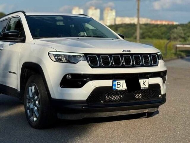 Белый Джип Компас, объемом двигателя 2.4 л и пробегом 34 тыс. км за 17200 $, фото 1 на Automoto.ua