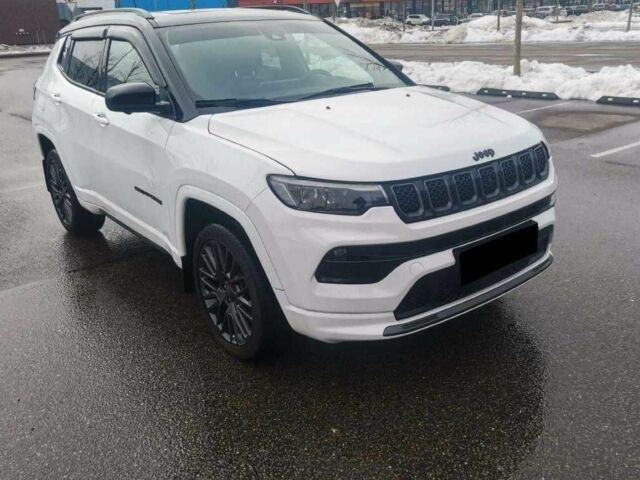 Білий Джип Compass, об'ємом двигуна 2.4 л та пробігом 86 тис. км за 11300 $, фото 1 на Automoto.ua