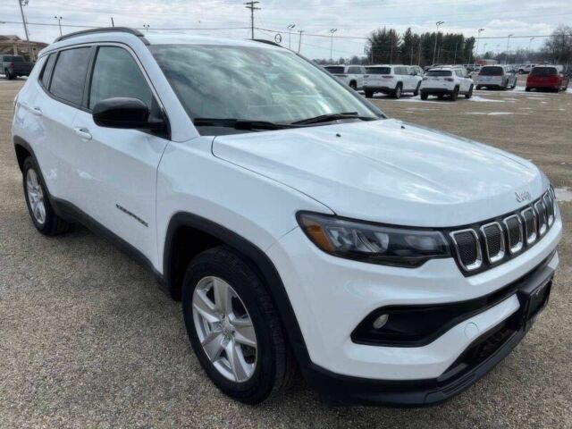 Білий Джип Compass, об'ємом двигуна 2.4 л та пробігом 26 тис. км за 8900 $, фото 1 на Automoto.ua