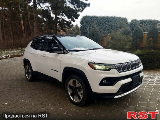 Білий Джип Compass, об'ємом двигуна 2.4 л та пробігом 42 тис. км за 20200 $, фото 1 на Automoto.ua