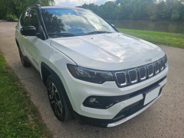 Білий Джип Compass, об'ємом двигуна 2 л та пробігом 14 тис. км за 10000 $, фото 1 на Automoto.ua