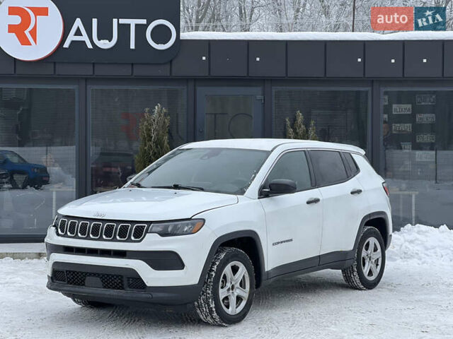 Белый Джип Компас, объемом двигателя 2 л и пробегом 156 тыс. км за 13500 $, фото 1 на Automoto.ua