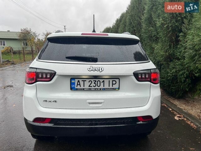 Белый Джип Компас, объемом двигателя 2 л и пробегом 3 тыс. км за 21000 $, фото 1 на Automoto.ua