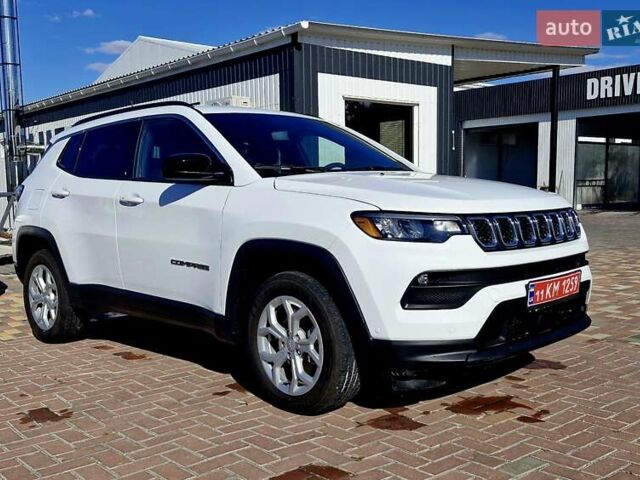 Белый Джип Компас, объемом двигателя 2 л и пробегом 4 тыс. км за 21200 $, фото 1 на Automoto.ua