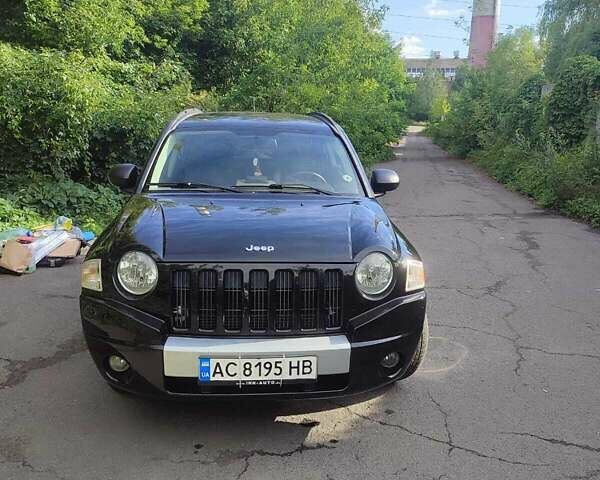 Черный Джип Компас, объемом двигателя 1.97 л и пробегом 162 тыс. км за 8000 $, фото 1 на Automoto.ua