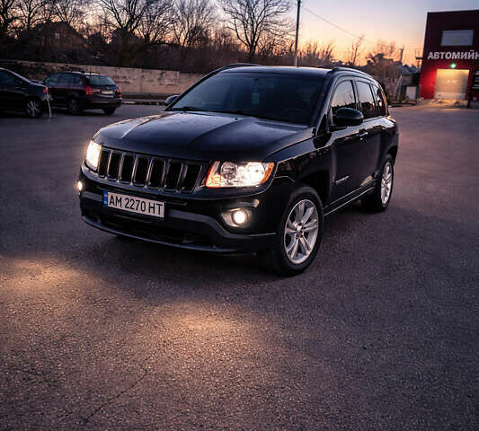 Чорний Джип Compass, об'ємом двигуна 2.36 л та пробігом 285 тис. км за 8300 $, фото 1 на Automoto.ua