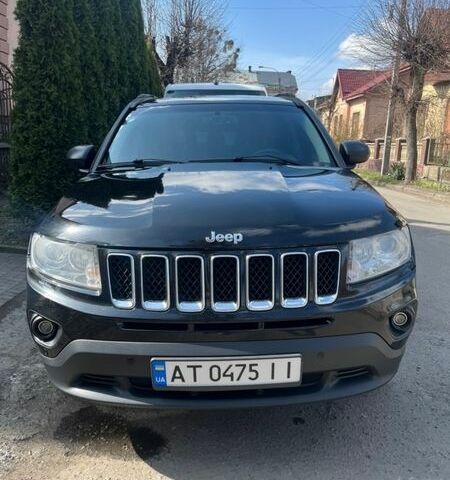 Черный Джип Компас, объемом двигателя 2.4 л и пробегом 239 тыс. км за 9500 $, фото 1 на Automoto.ua