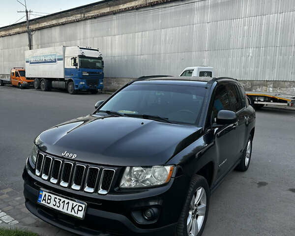 Черный Джип Компас, объемом двигателя 2.4 л и пробегом 315 тыс. км за 9990 $, фото 1 на Automoto.ua